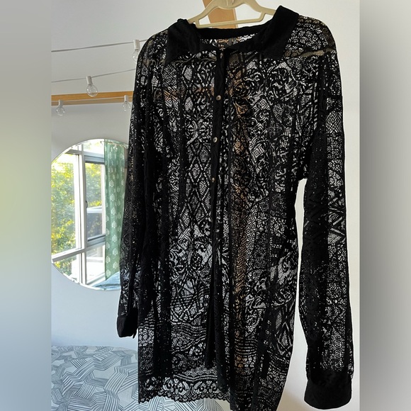 ANTHROPOLOGIE Black Lace Buttondown, Size XL - Picture 5 of 9